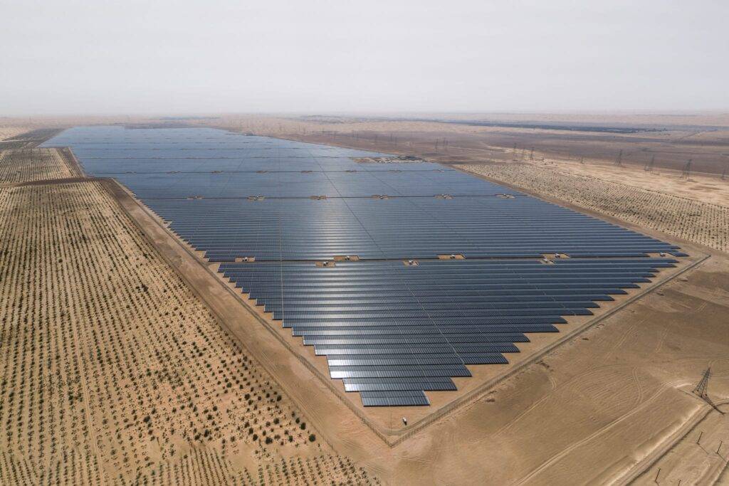 EWEC寻求在阿布扎比建设1.5 GW太阳能项目的提案