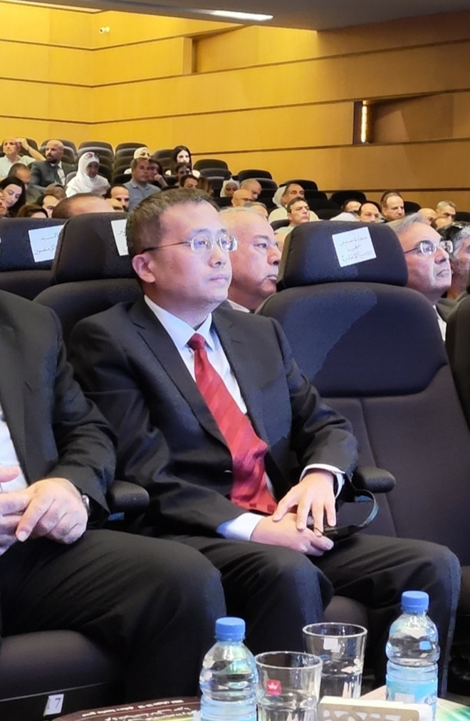 中国参赞出席叙利亚第二届新能源投资大会开幕式