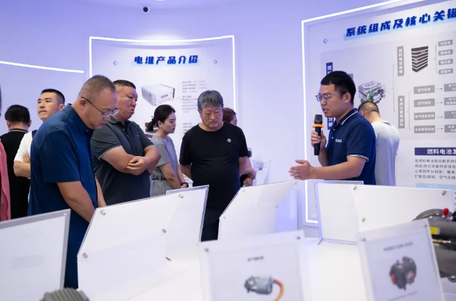乌海市海勃湾区人民政府莅临云韬氢能调研，为推动双方氢能发展提供新思路