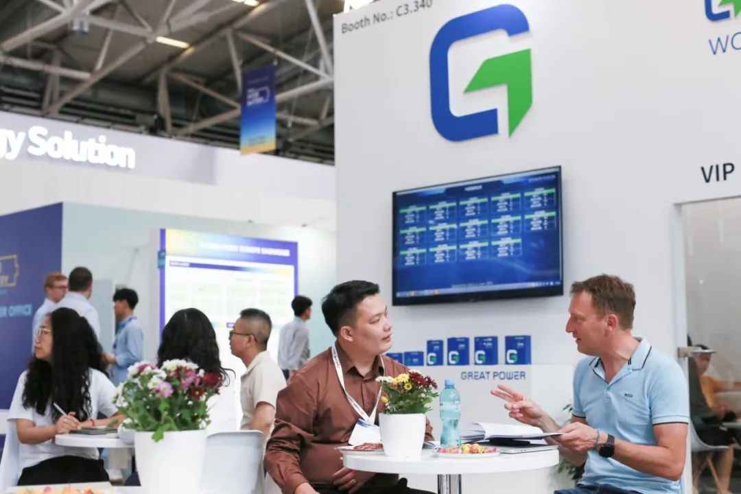 Intersolar Europe 2024 | 鹏辉能源海外全栈储能新品亮相德国慕尼黑