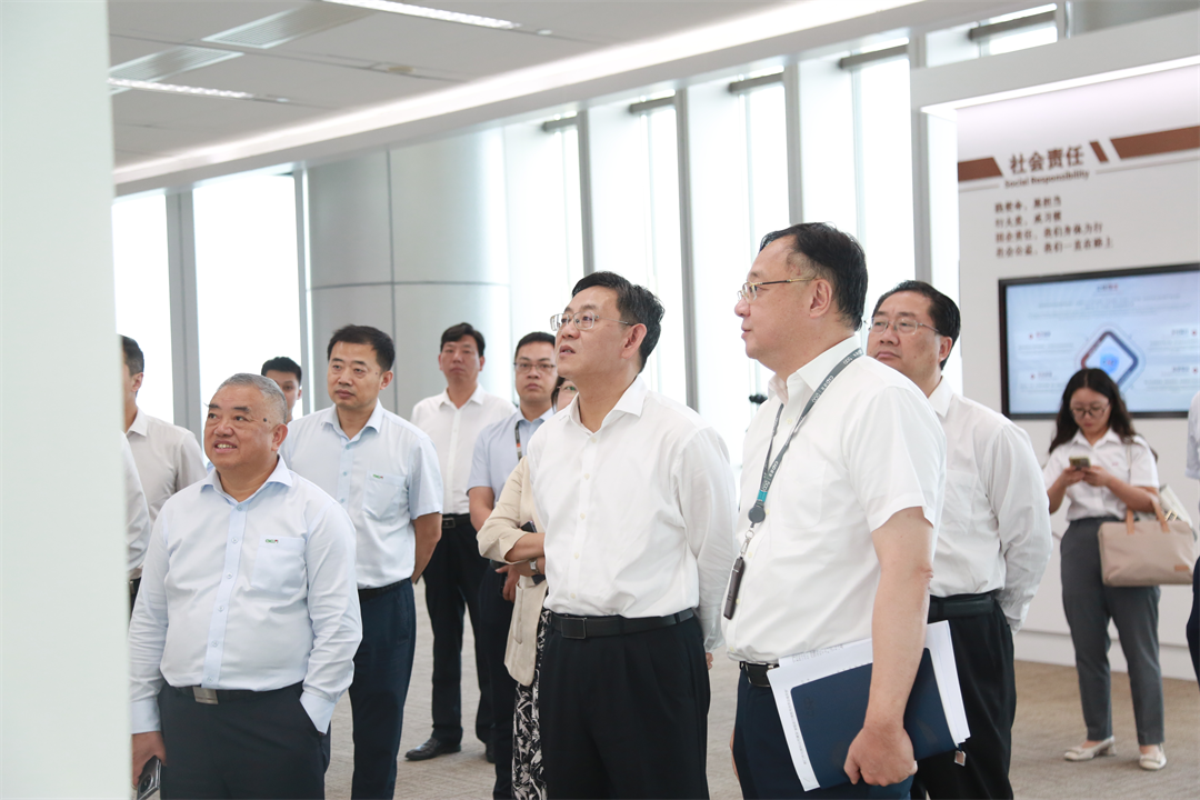 建发股份与湖北荆门市政府签署新能源动力储能电池供应链战略合作协议