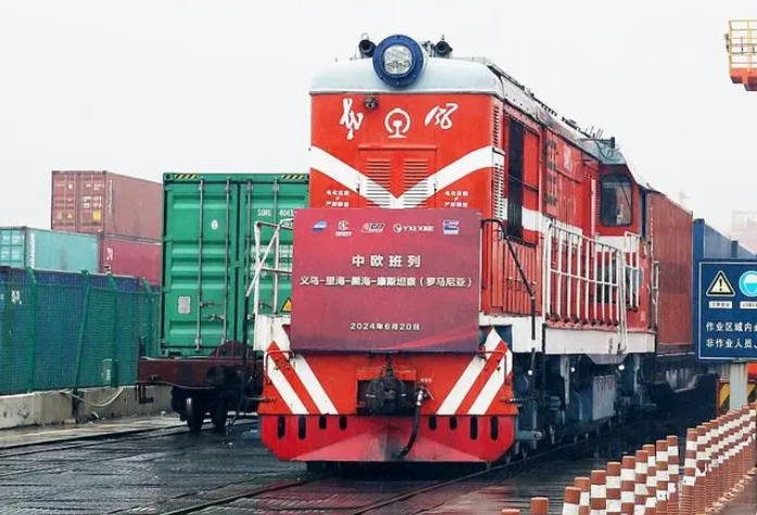 中欧班列满载中国机遇