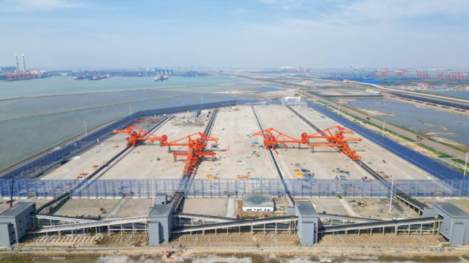 我国最大的煤炭下水港——黄骅港 煤炭堆场工程完工