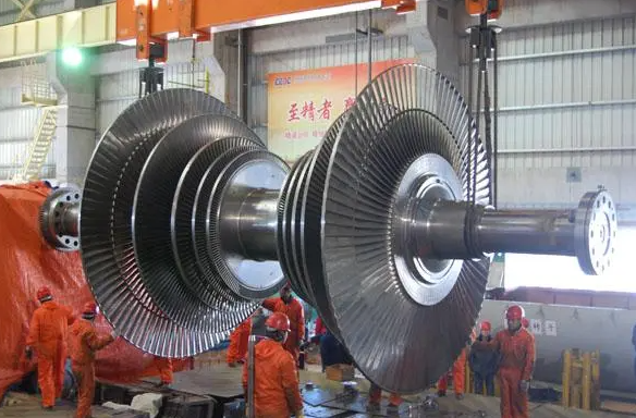 华能正宁电厂2号机组汽轮机扣盖顺利完成