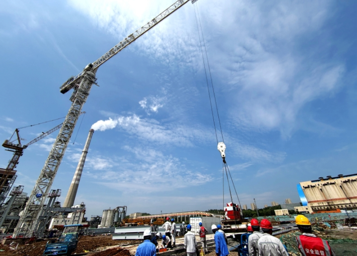 淮北聚能发电二期工程2号锅炉主塔吊完成试吊试验工作