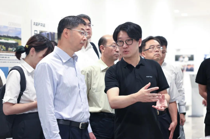 中国石化与重塑能源就氢能技术创新和产业协同发展进行深入交流