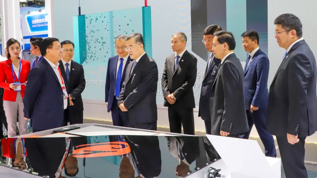 国轩高科多款重磅产品亮相世界制造业大会