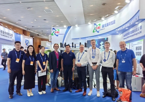 公司携2.5MW PEM电解槽等新产品亮相氢能展