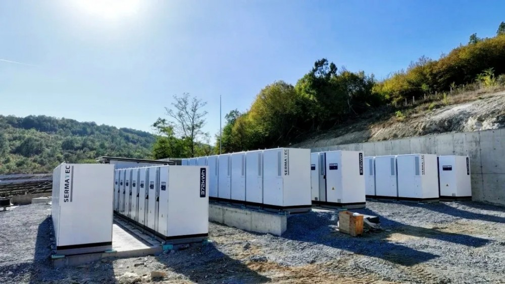 采日能源保加利亚5.1MW/17.8MWh储能项目并网