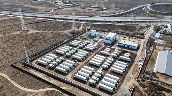 内蒙古可镇2.5MW/10MWh钠离子储能系统项目成功并网!