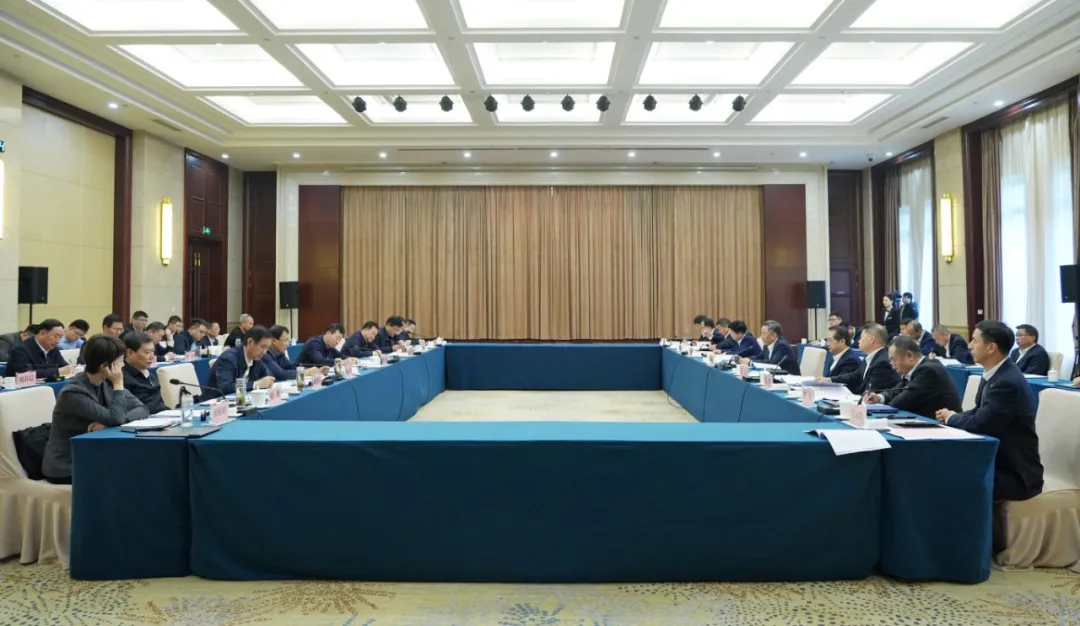 宋海良与临沂市委书记任刚会谈