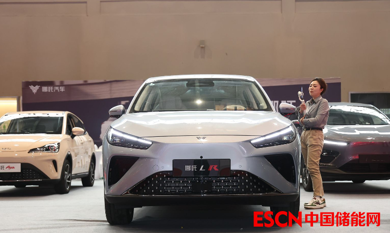 中国新能源汽车年产量上破1000万辆 专家呼吁新的品牌营销方式避免过度“内卷”