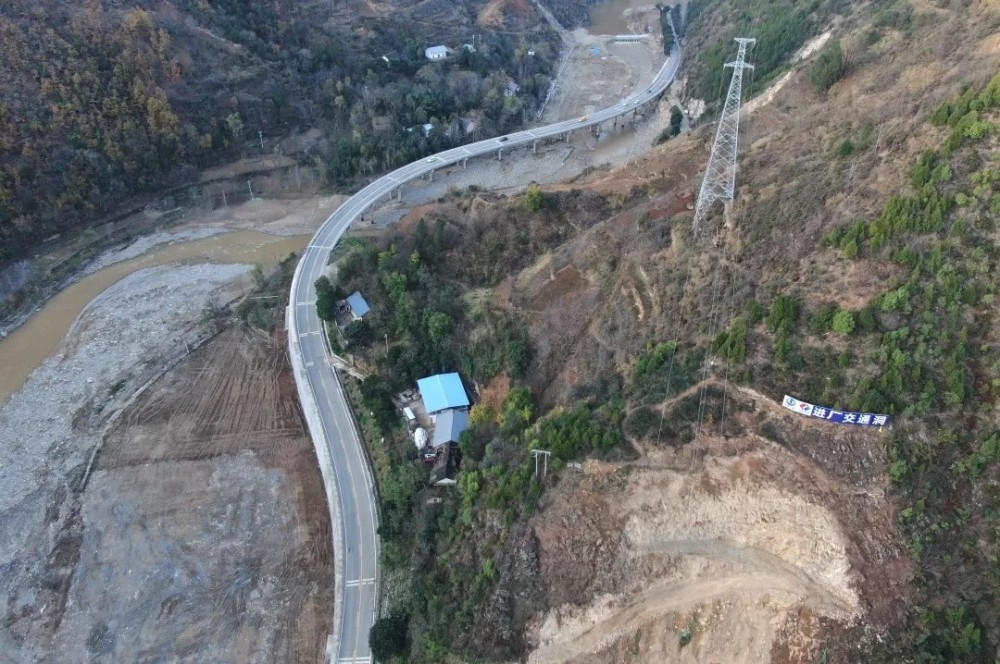 陕西山阳抽水蓄能电站进厂交通洞一级马道顺利通过验收