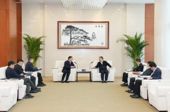 张传江与中国华能总经理张文峰会谈
