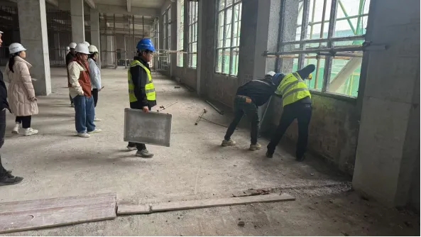 广西南宁市上林县年产2GWH锂电池项目1#厂房南半幅主体结构顺利通过验收