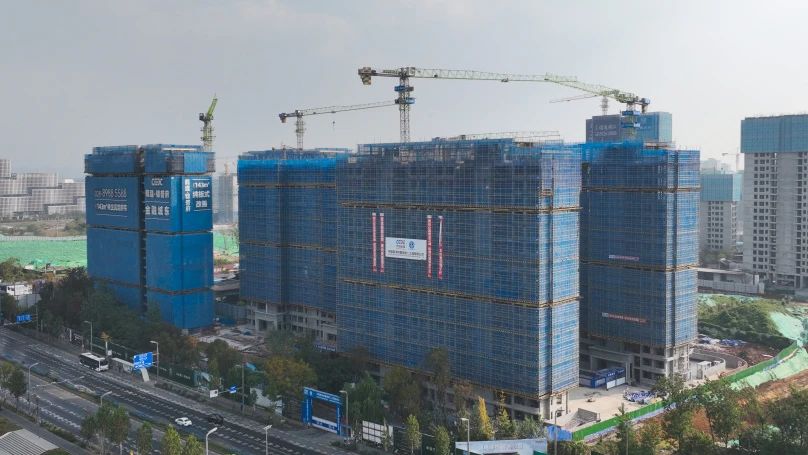 成都市锦江区柳江房建项目主体结构全面封顶
