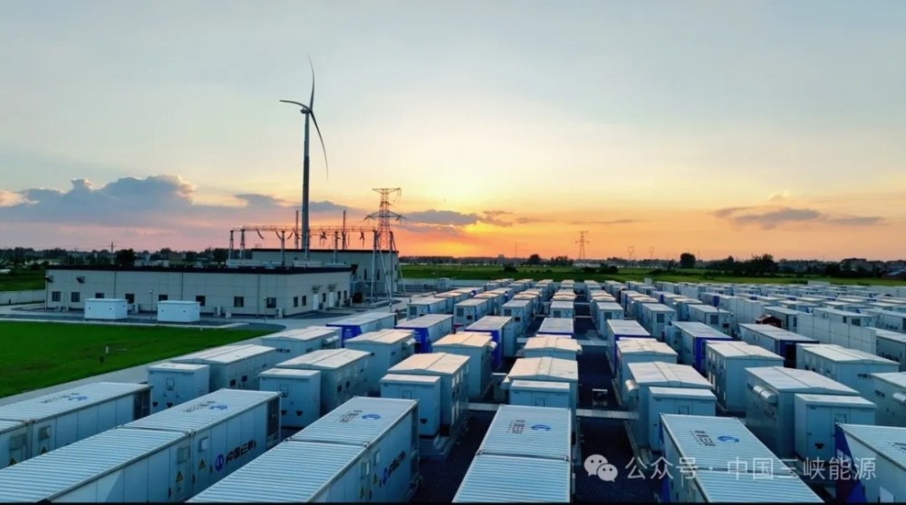 安徽阜阳南部120万千瓦风光电基地配套电化学储能电站充放电量近1亿千瓦时