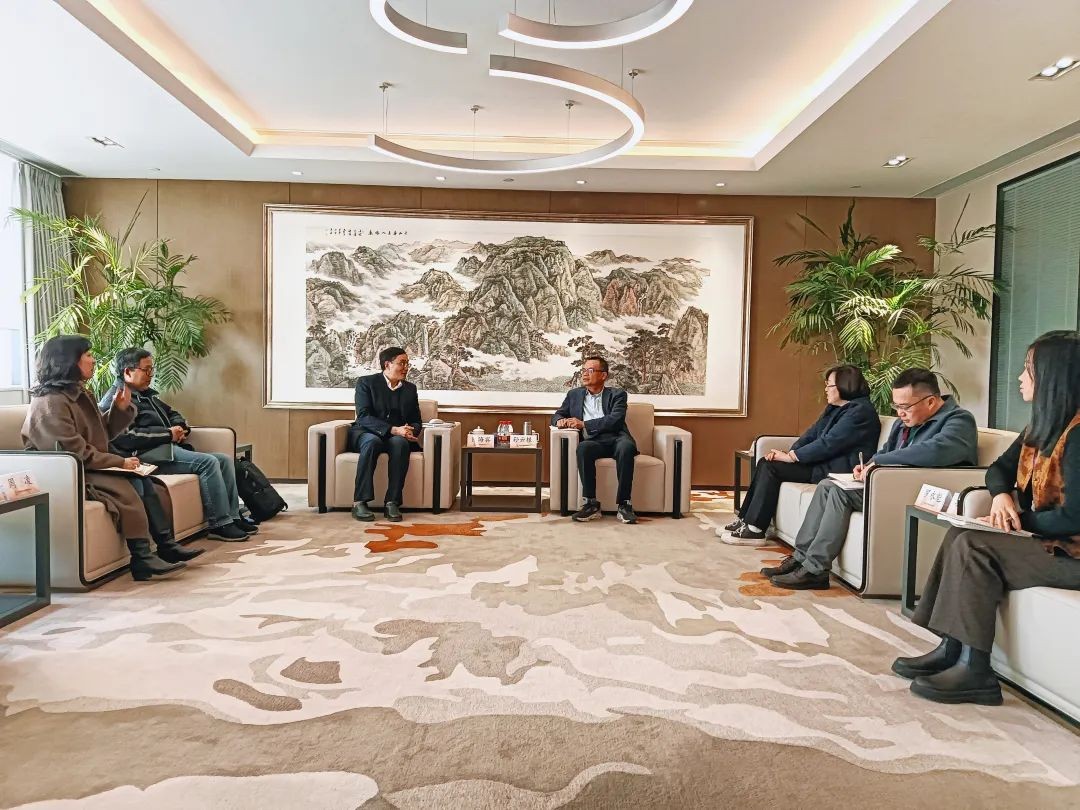 上海市核电办党组书记、主任陆海宾带队赴中核集团在沪单位调研慰问