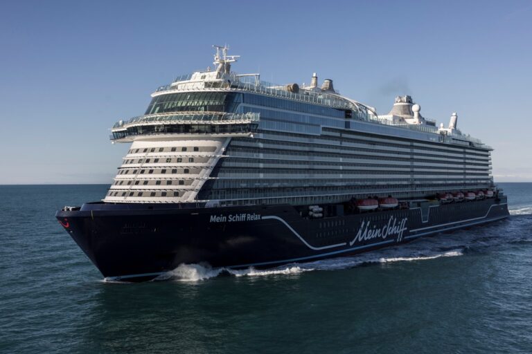 TUI Cruises 接收首艘液化天然气双燃料邮轮 Mein Schiff Relax