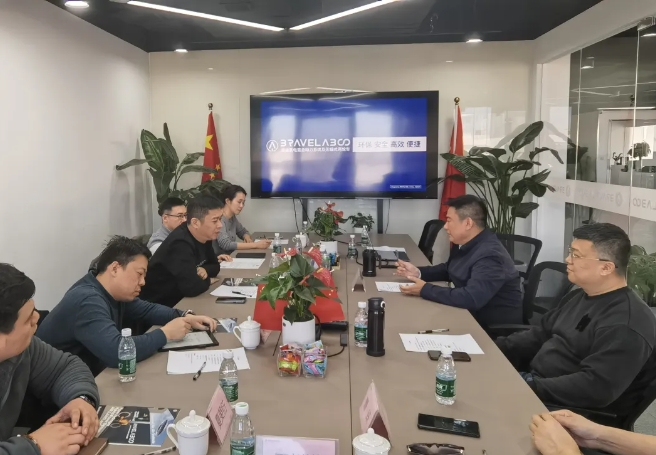 广益建发控股集团高层一行莅临聚智合众科技参观考察