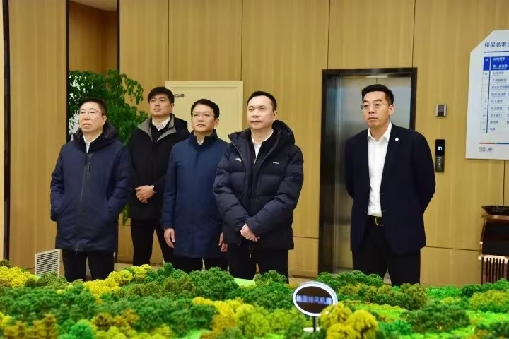 鞍山市委副书记、市长吴开华赴葛洲坝（岫岩）抽水蓄能公司调研