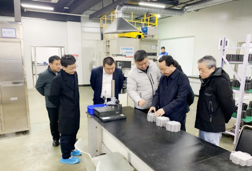 黄晔一行赴徐州华清京昆能源有限公司考察调研