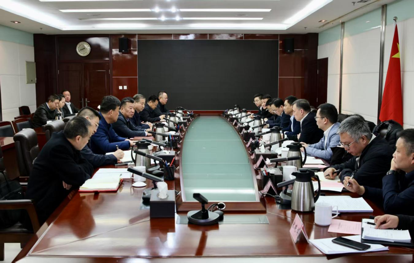 中国能建葛洲坝集团与甘肃白银市座谈交流