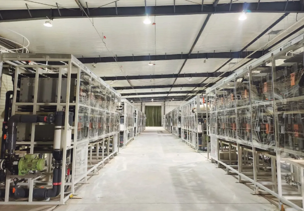 寰泰瓜州15MW/60MWh全钒液流储能电站运行良好