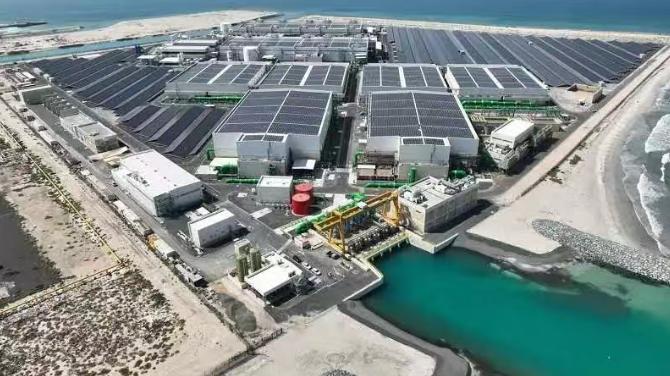 中国电建阿联酋阿布扎比塔维勒海水淡化项目正式投入商业运营
