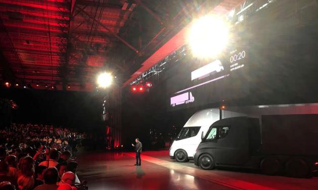 特斯拉宣布2025年底启动Semi电动卡车量产 内华达工厂年产能5万辆