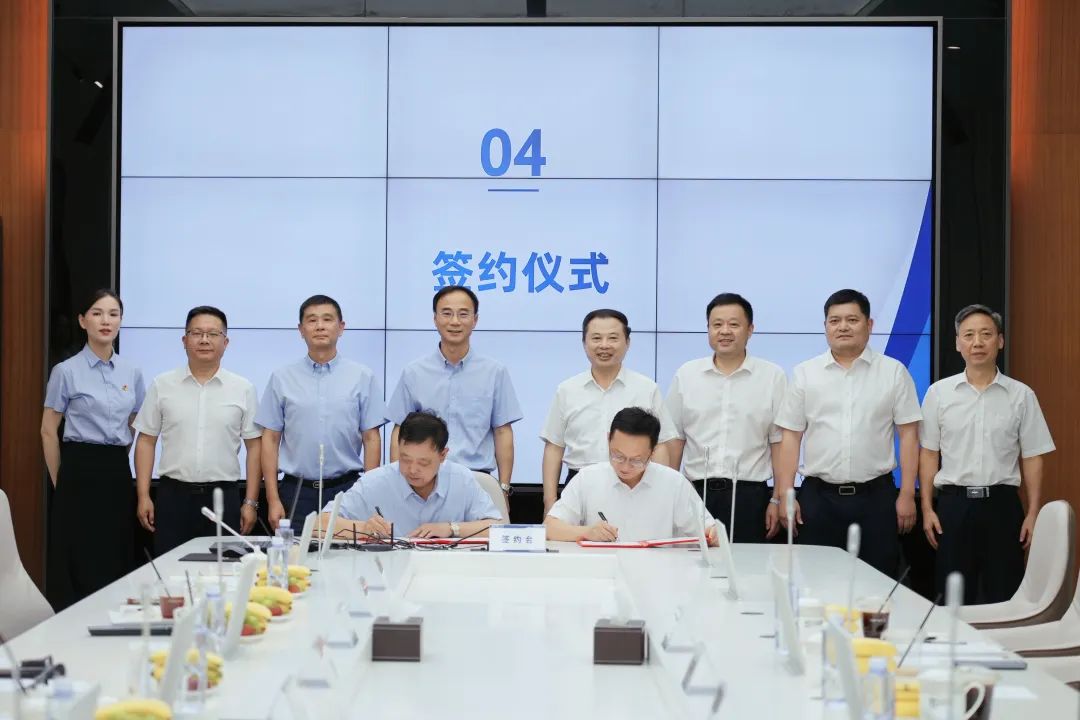 天能与富钢共建工商业储能示范标杆项目