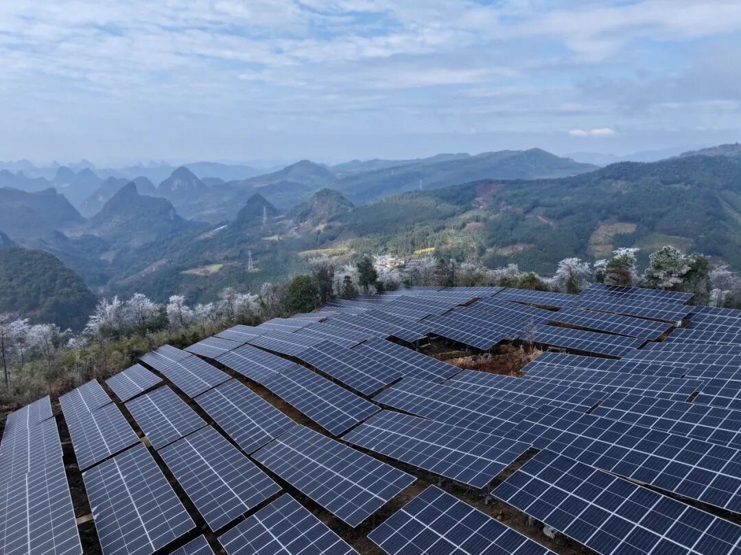 山地电站的高效样本：爱旭ABC组件助力大唐广西100MW项目全容并网
