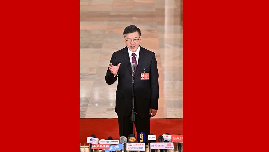 三位部长传递重要信息　点名核聚变、新能源汽车、央企战新产业
