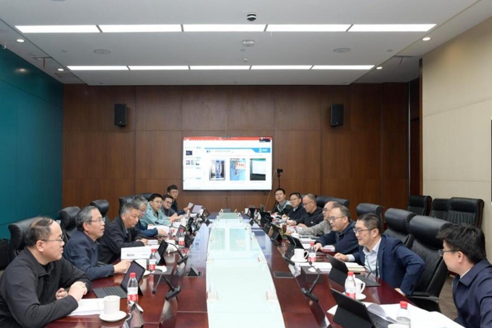 国电南瑞联合秦山核电研制的“核电站应急柴油机1E级数字式冗余励磁系统”通过鉴定