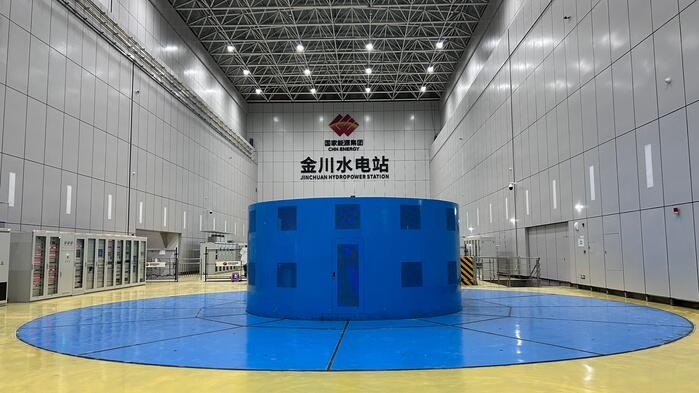 金川水电站首台机组完成72小时试运行