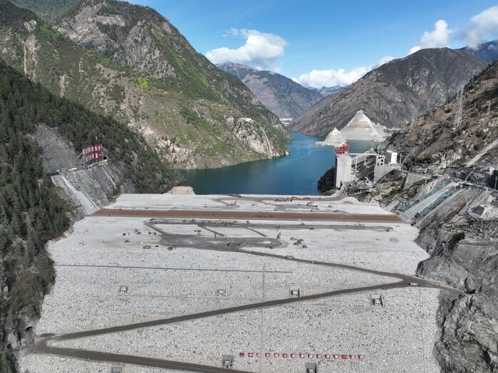 双江口水电站完成防洪度汛建设目标