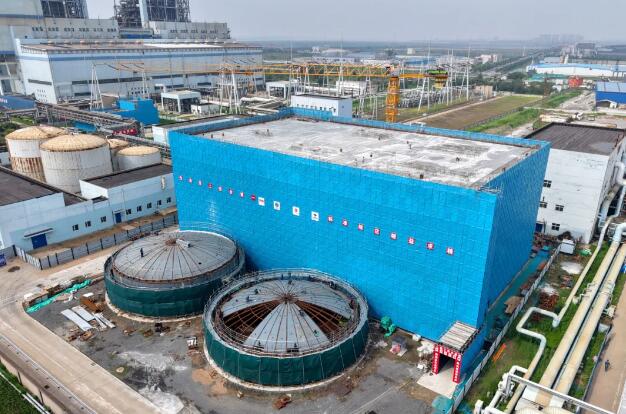 120MW/480MWh！大唐王滩大型熔盐储热项目主厂房封顶