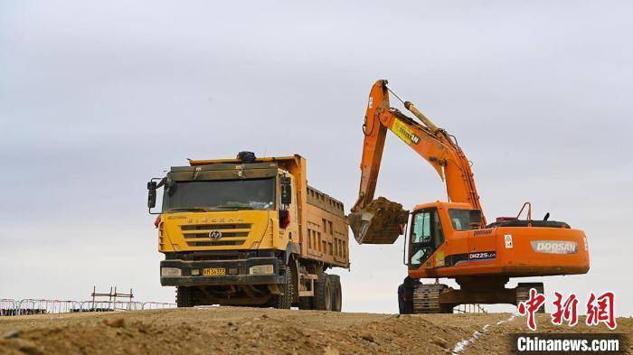 新疆木垒南750千伏输变电工程开工