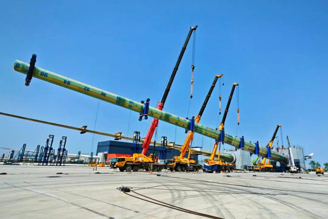 东方风电108米级叶片顺利通过静力试验