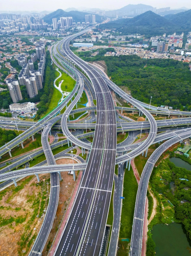 水电十六局参建的广东中开高速中山段预计5月底具备通车条件