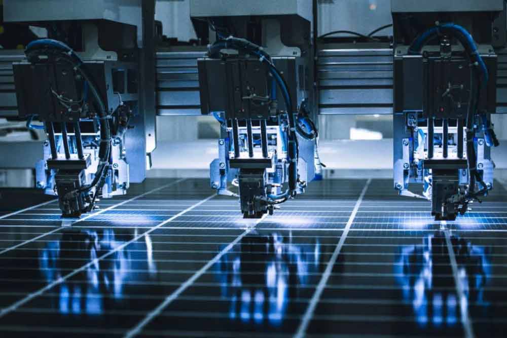 时创能源宣布：三个光伏项目延期投产！