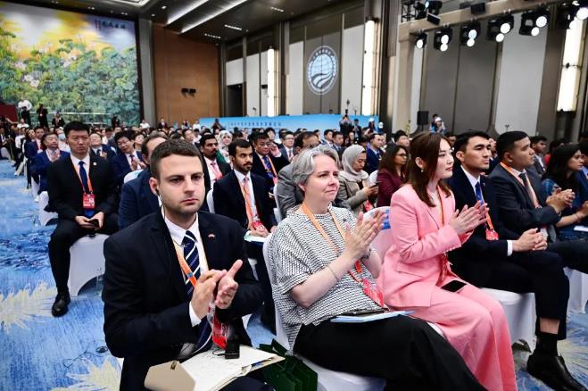 上合组织国家合作共促绿色发展