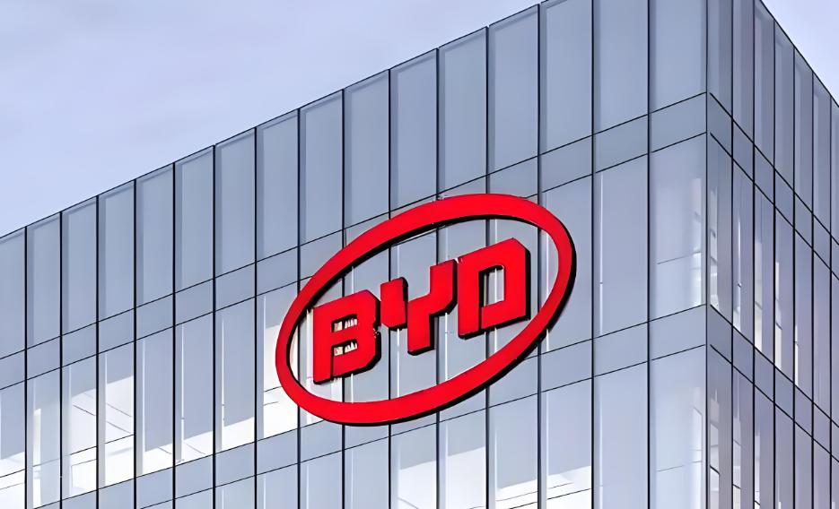 比亚迪2025年7月新能源汽车销量34.43万辆，同比增长0.56%