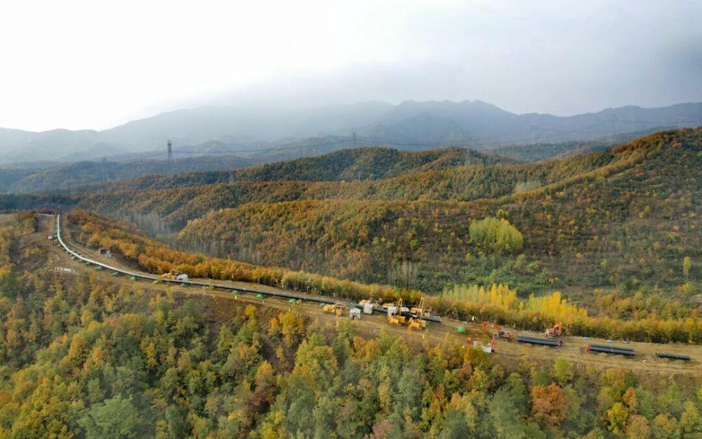 西气东输三线中段中卫至枣阳段贯通投产