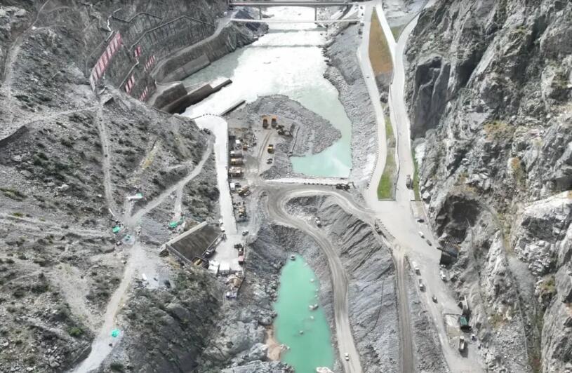 地下204米！旭龙水电站成功转序，清洁能源再添“金沙动能”