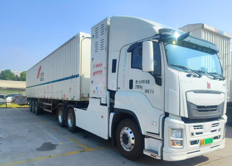 中国汉宜高速氢能走廊吸引10家车企氢能重卡上路运营