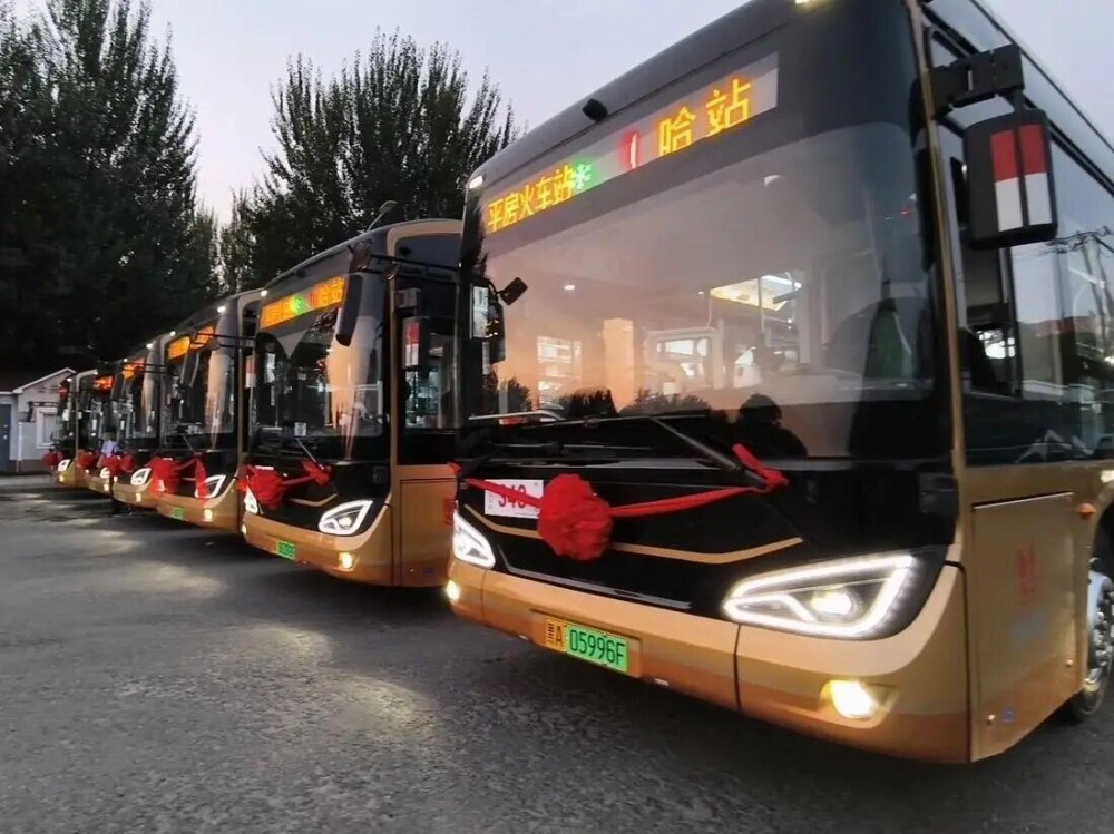 哈尔滨300台甲醇混动公交新车全部上线运行