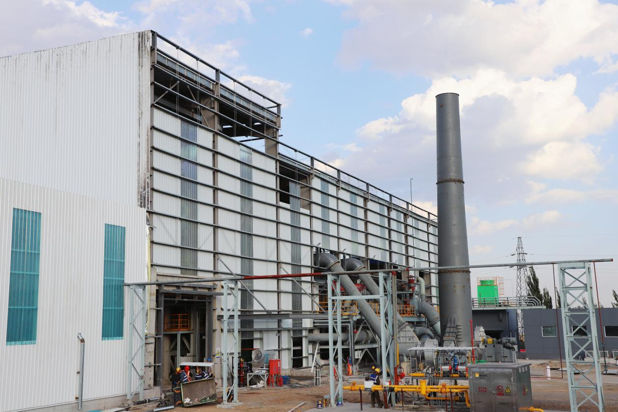 山西大同千万吨级煤矸石项目陶粒中试线热试点火开炉
