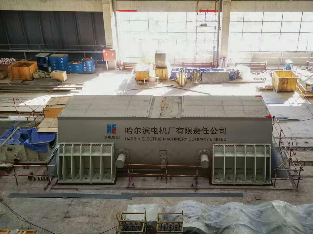 陕西黄陵店头电厂二期扩建项目1号发电机定子顺利吊装就位