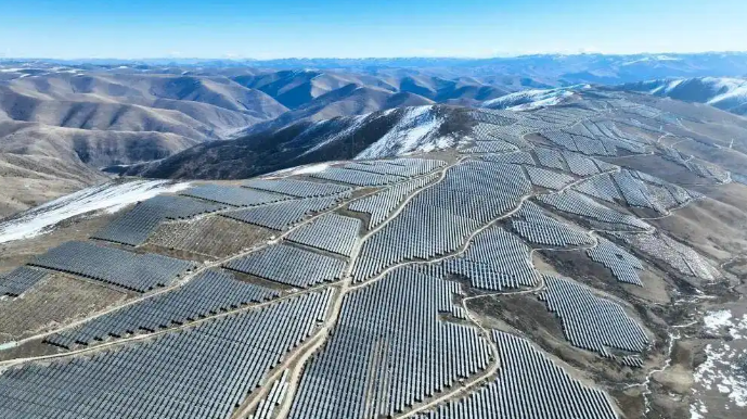 两座百万千瓦光伏电站同步投产！